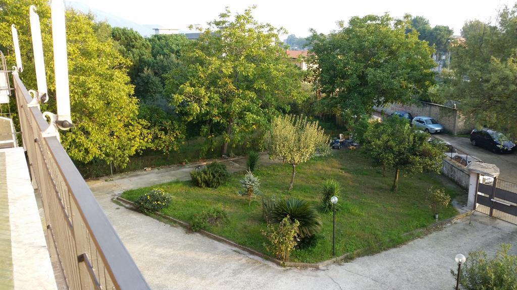 Lian Room B&B Caserta Buitenkant foto