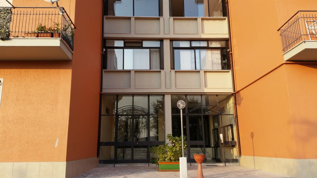 Lian Room B&B Caserta Buitenkant foto