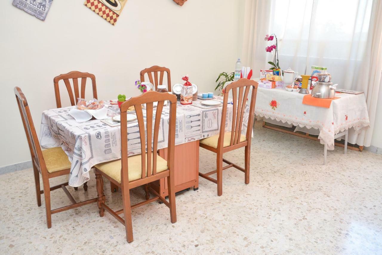 Lian Room B&B Caserta Buitenkant foto