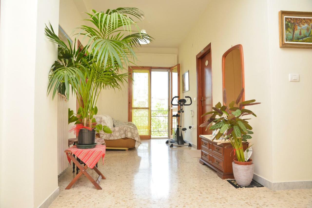 Lian Room B&B Caserta Buitenkant foto